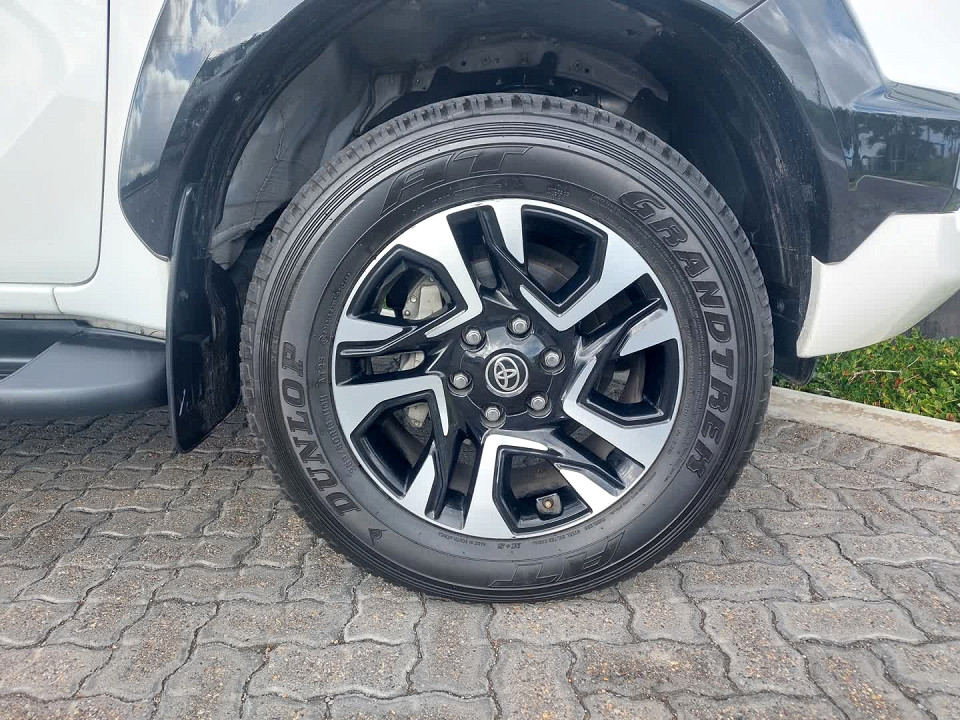 Photo 19 of 20