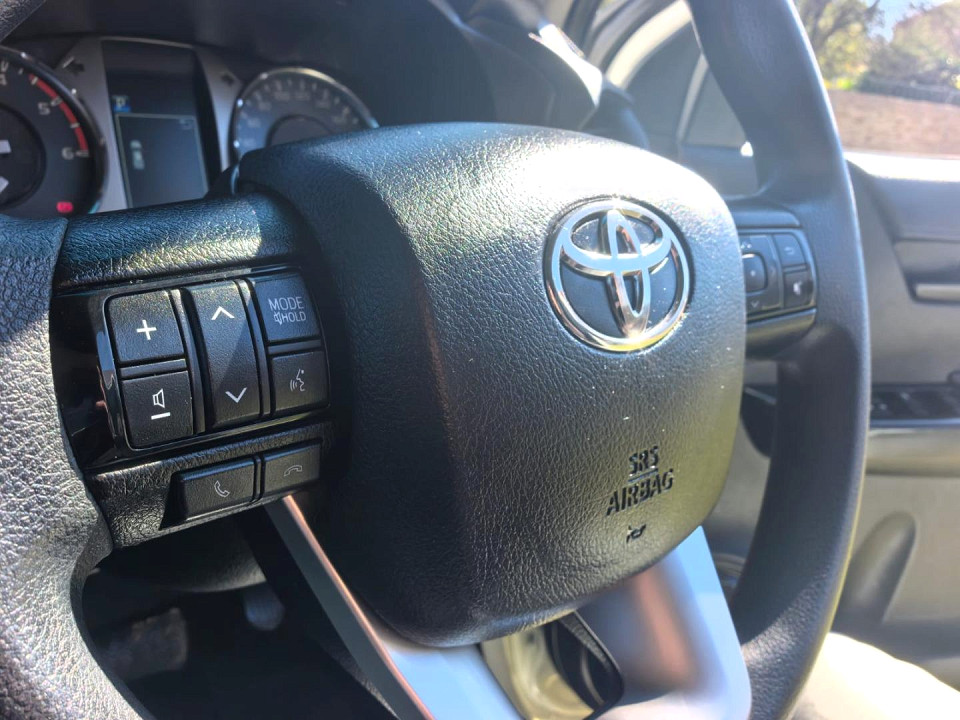 Photo 22 of 28