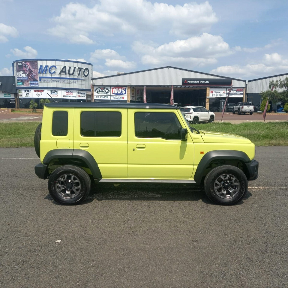 Photo 3 of 21