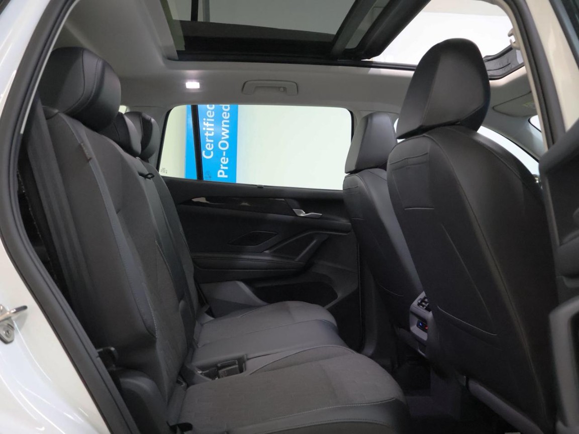 Photo 23 of 34