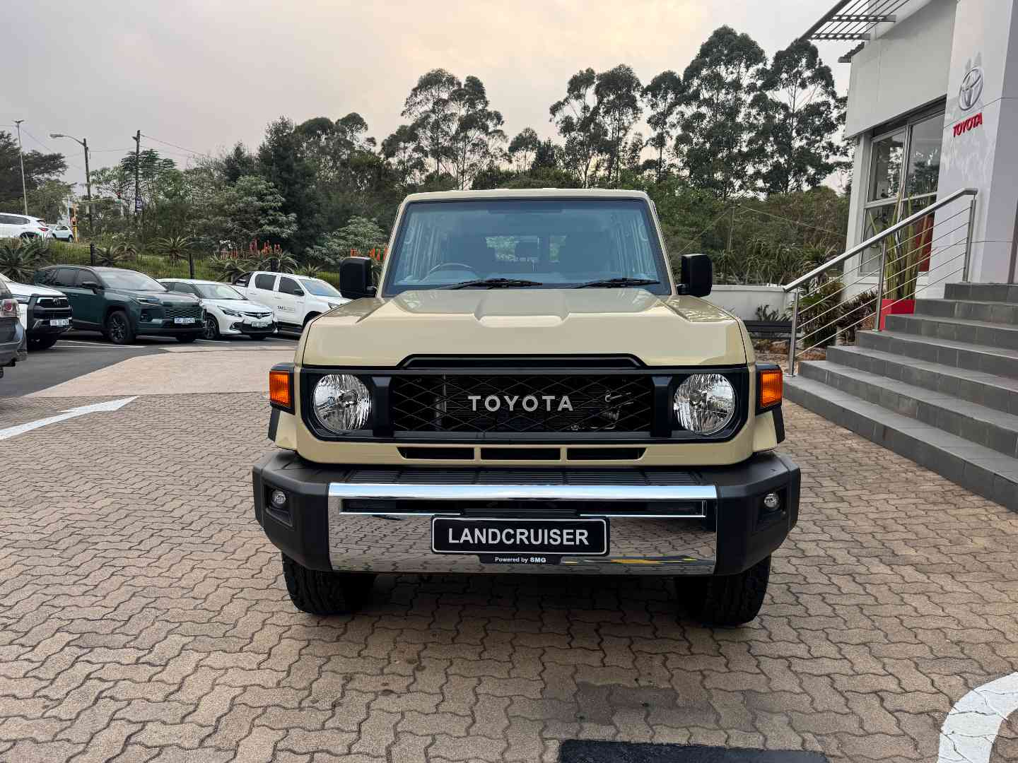 Photo 3 of 17