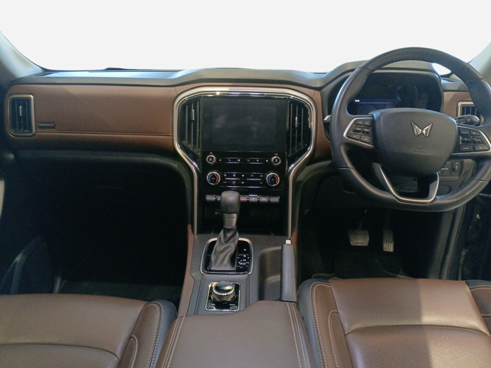 Photo 10 of 20