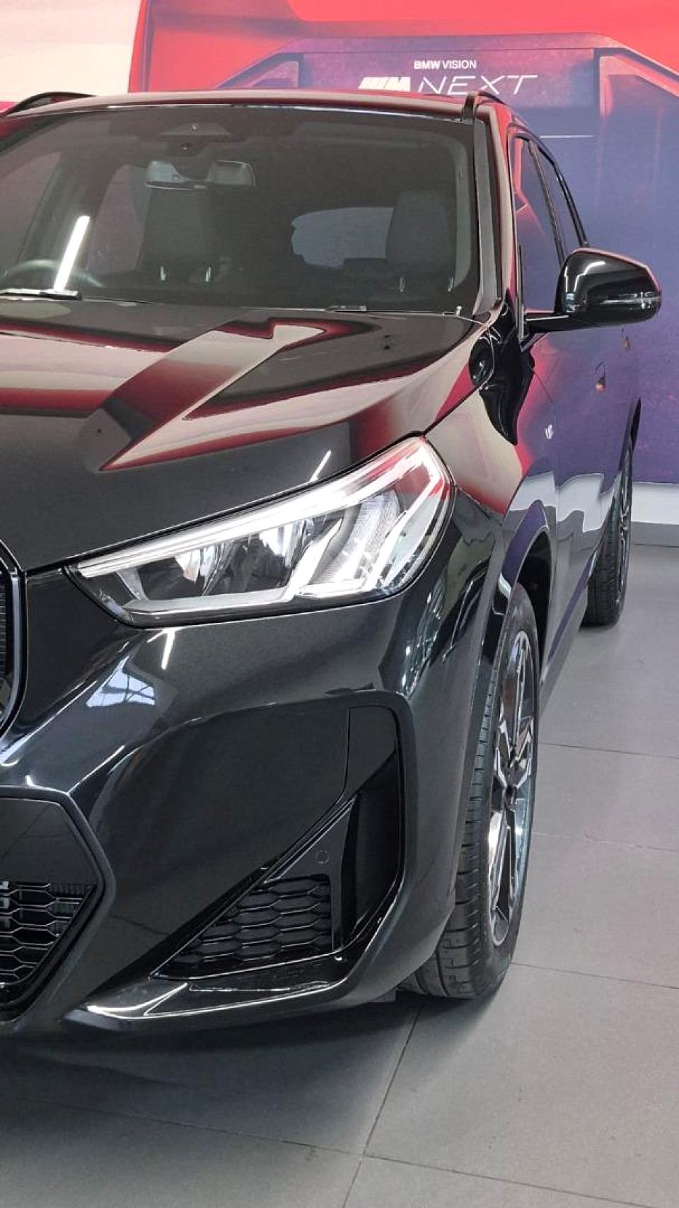 Photo 2 of 18