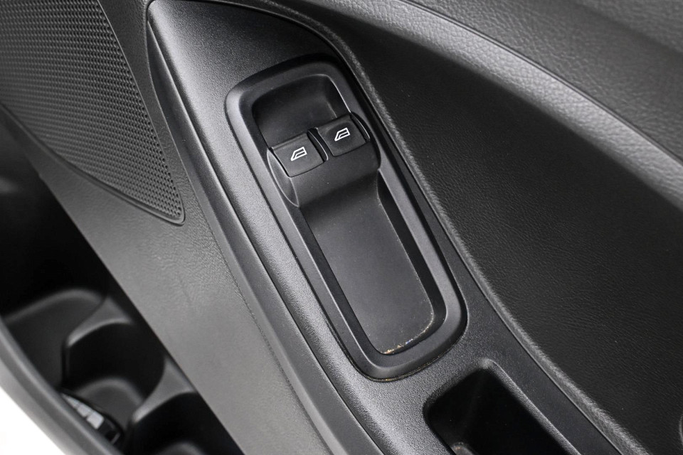 Photo 21 of 24