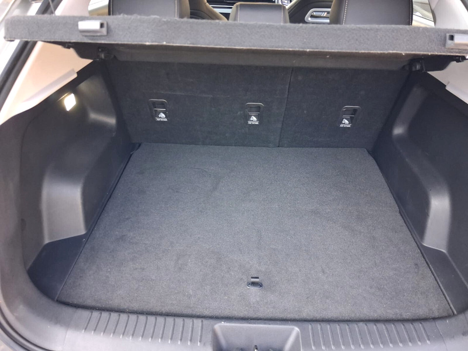 Photo 14 of 20