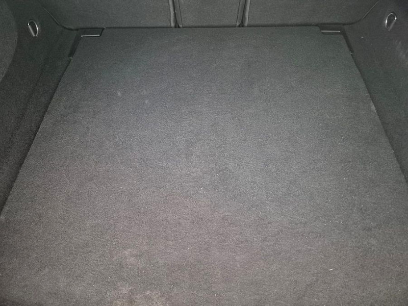Photo 27 of 28