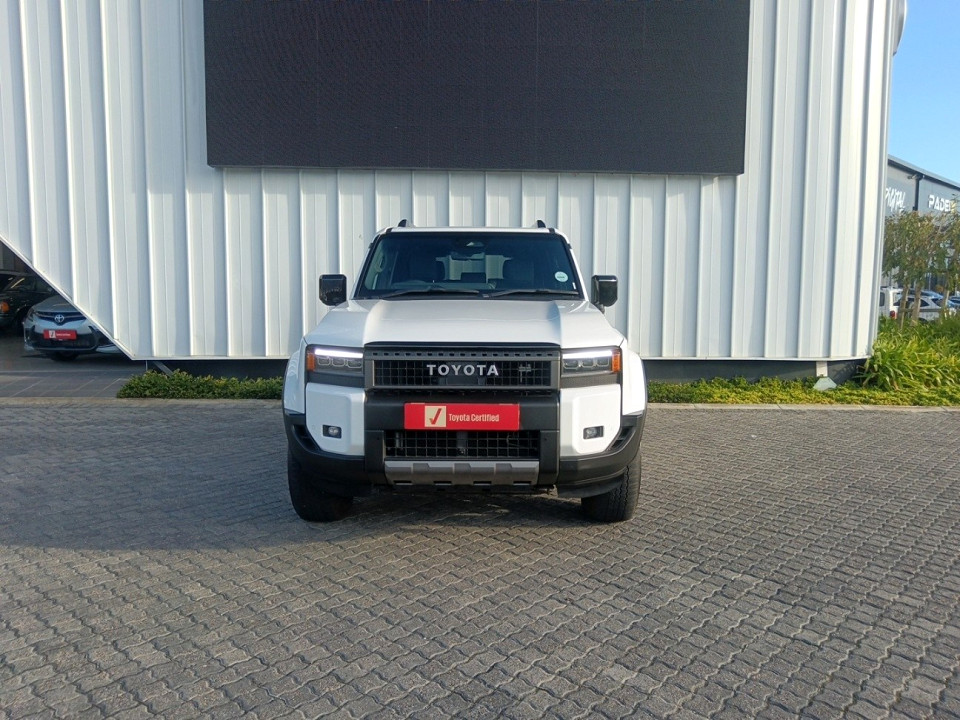Photo 4 of 21