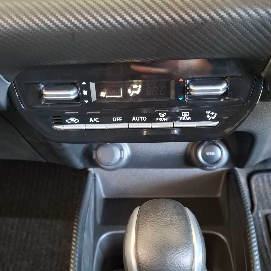 Photo 16 of 22