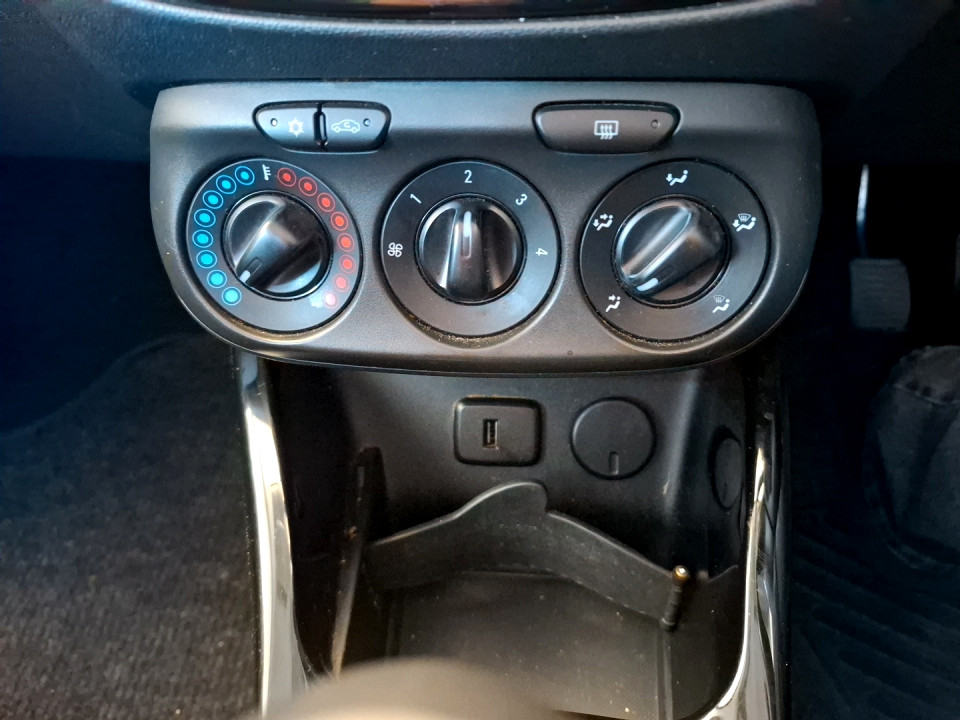 Photo 17 of 22