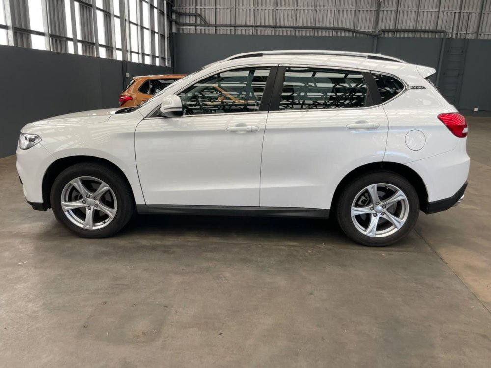 Photo 6 of 6