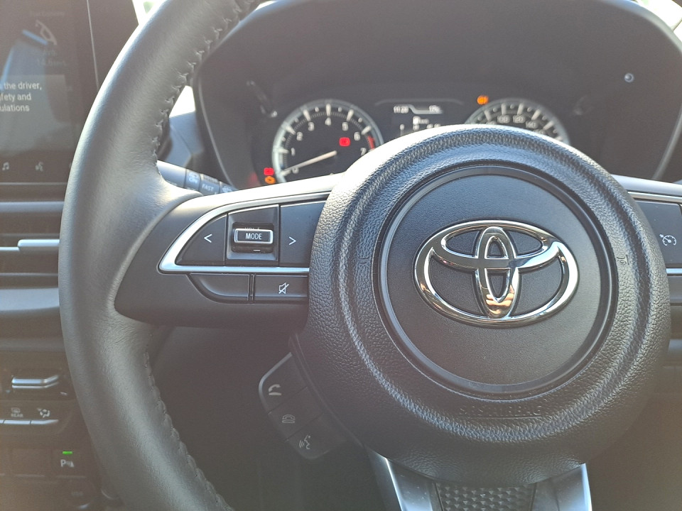 Photo 9 of 18