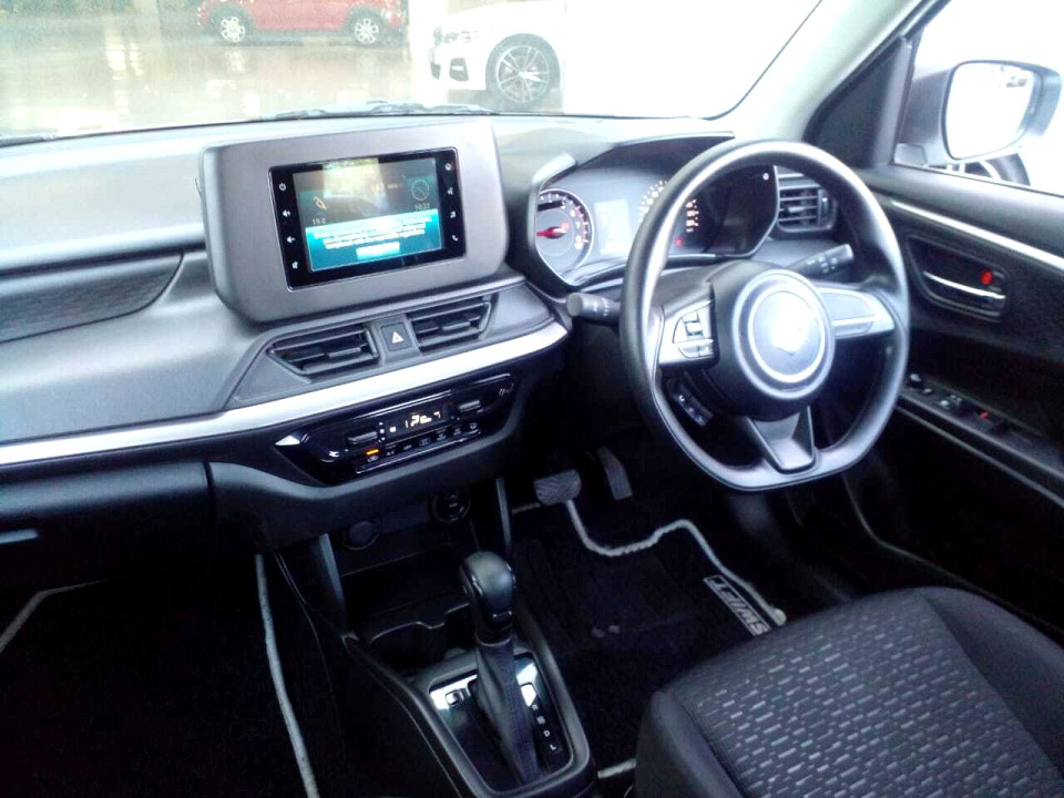 Photo 13 of 20
