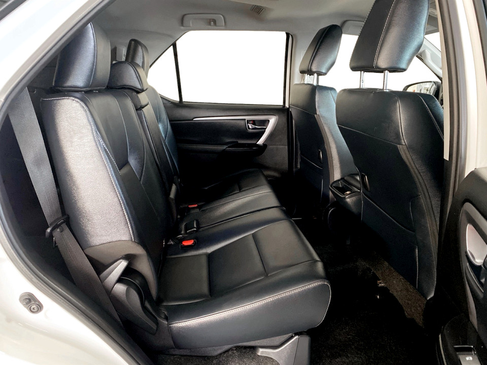Photo 16 of 20