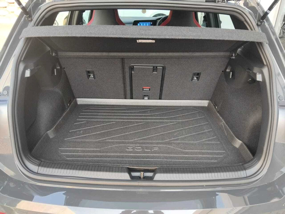 Photo 10 of 21