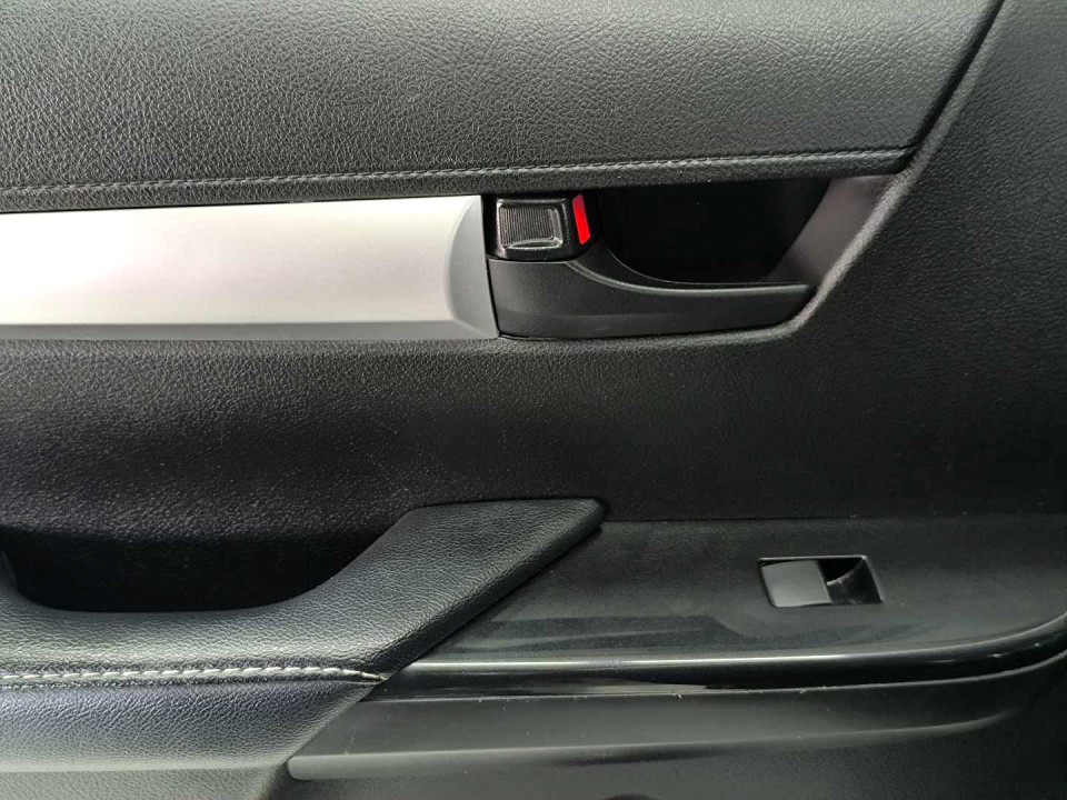 Photo 9 of 20