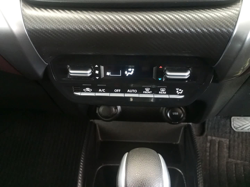 Photo 16 of 21