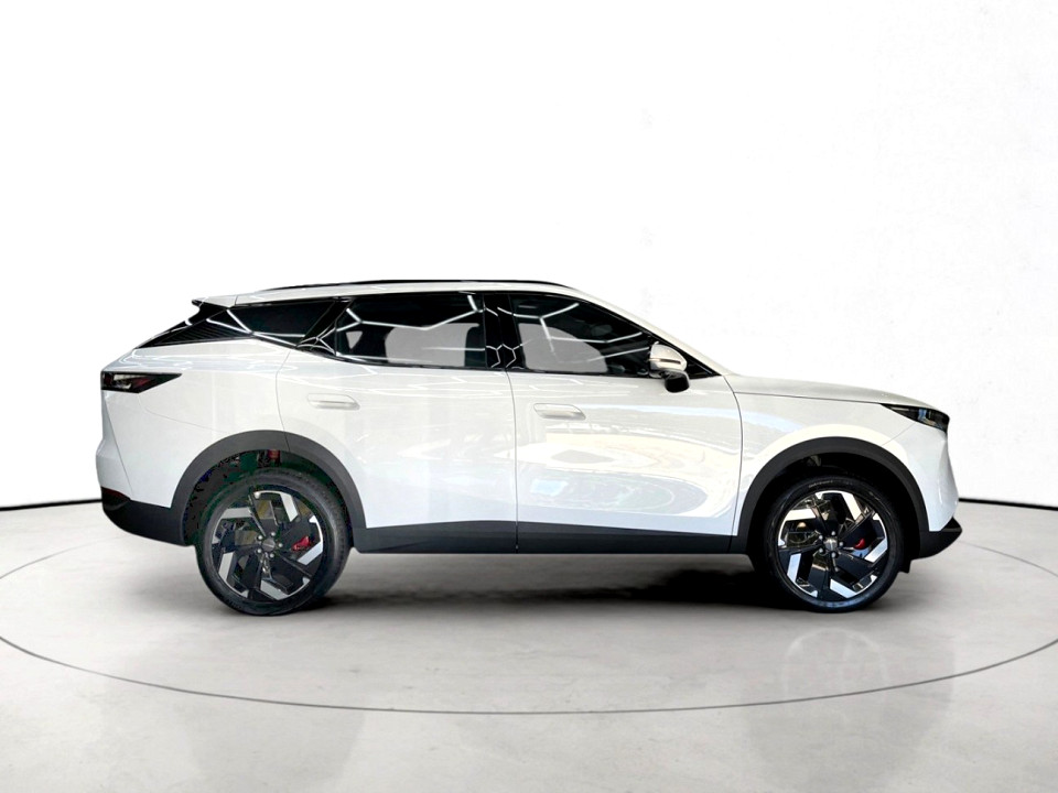 Photo 3 of 20