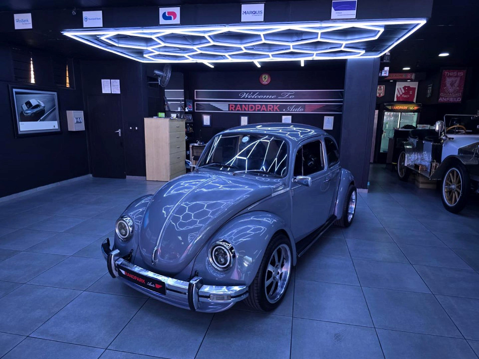 VOLKSWAGEN 1600