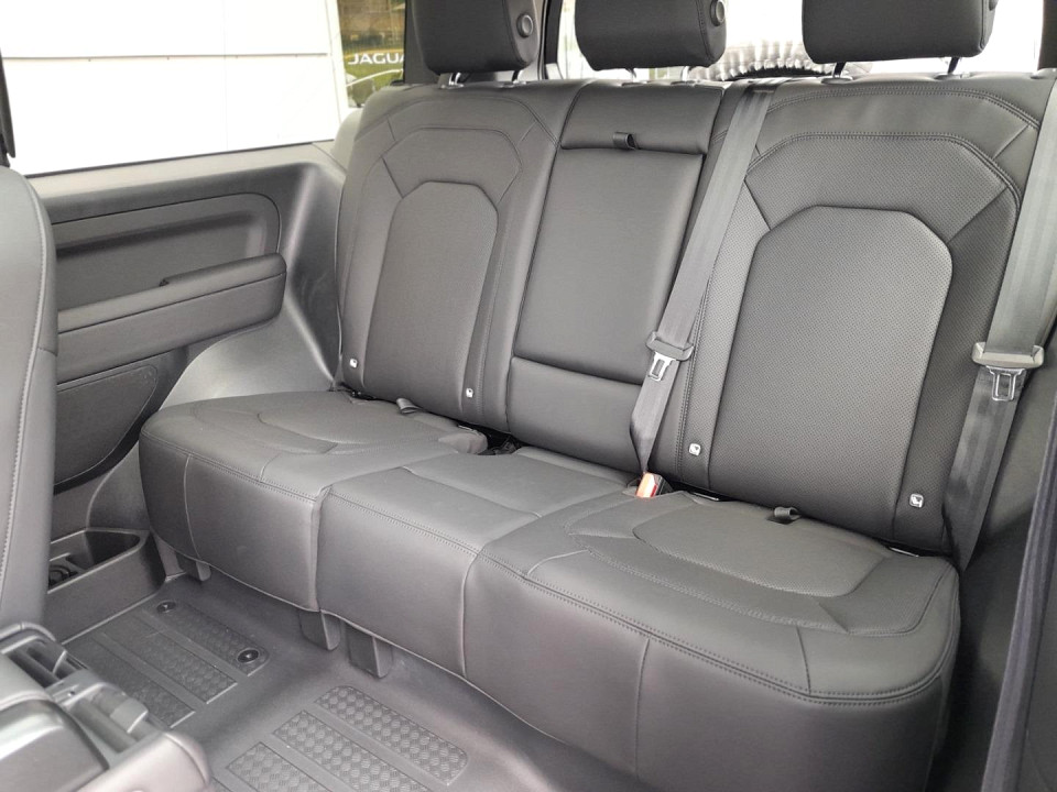 Photo 5 of 18