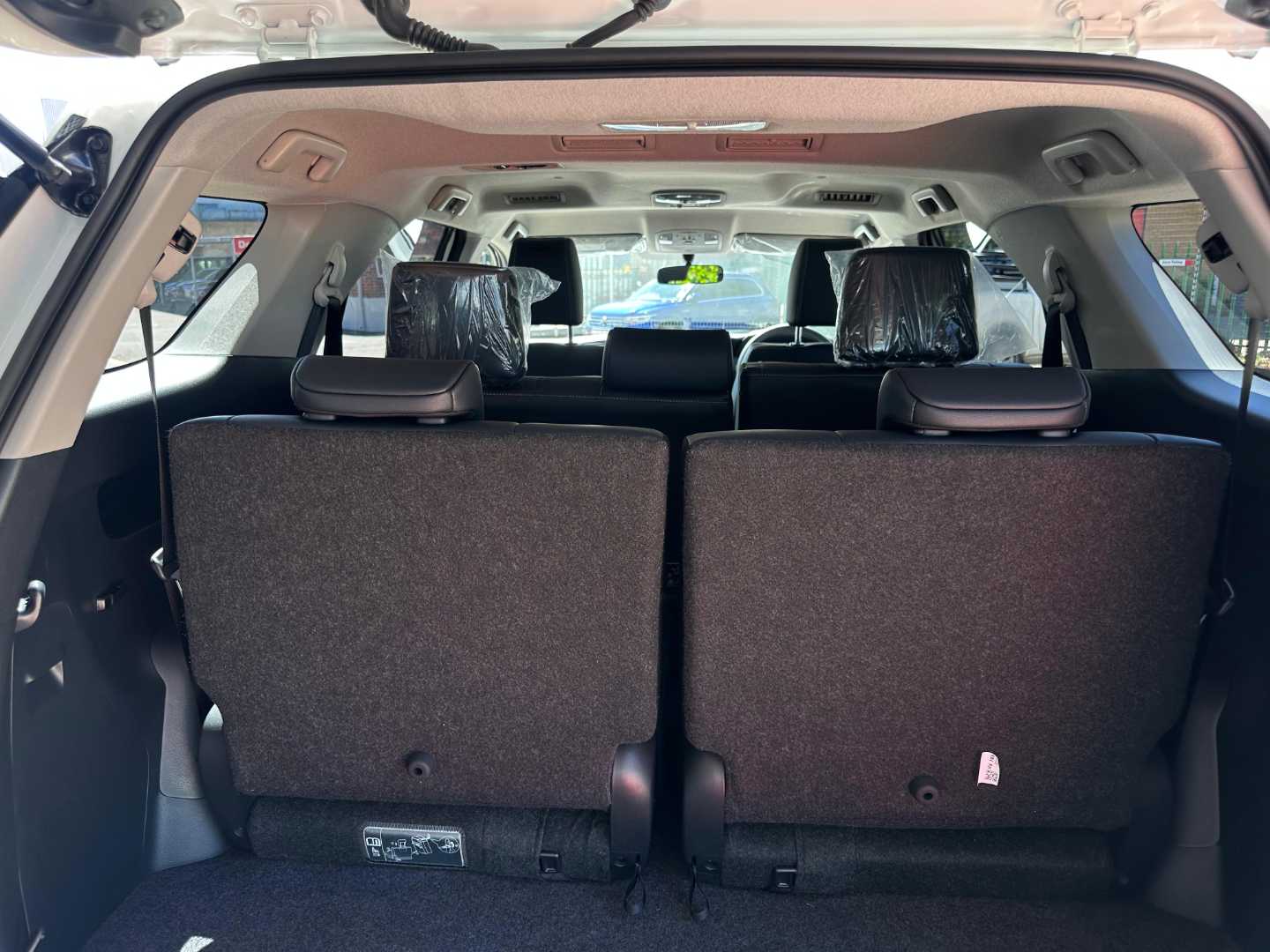 Photo 10 of 20