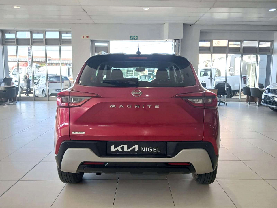 Photo 4 of 20