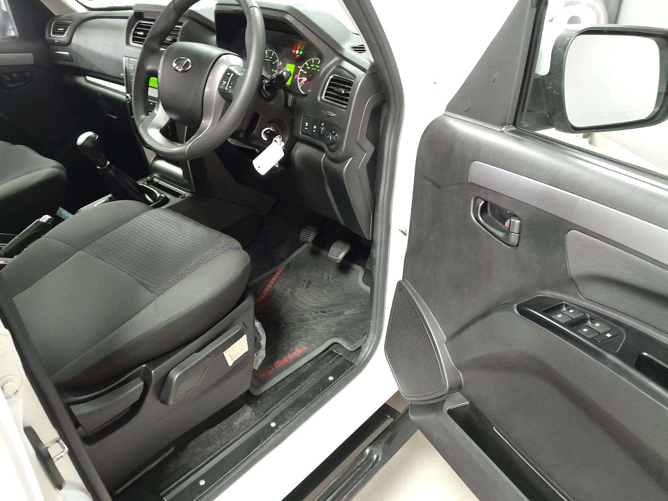 Photo 8 of 20