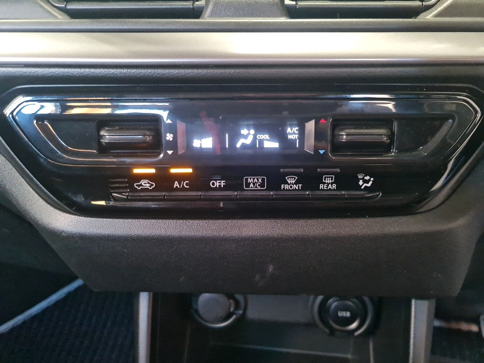 Photo 12 of 13