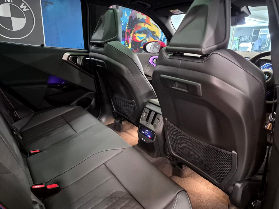 Photo 9 of 10