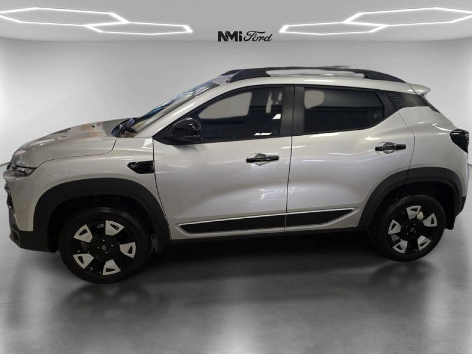 Photo 8 of 13