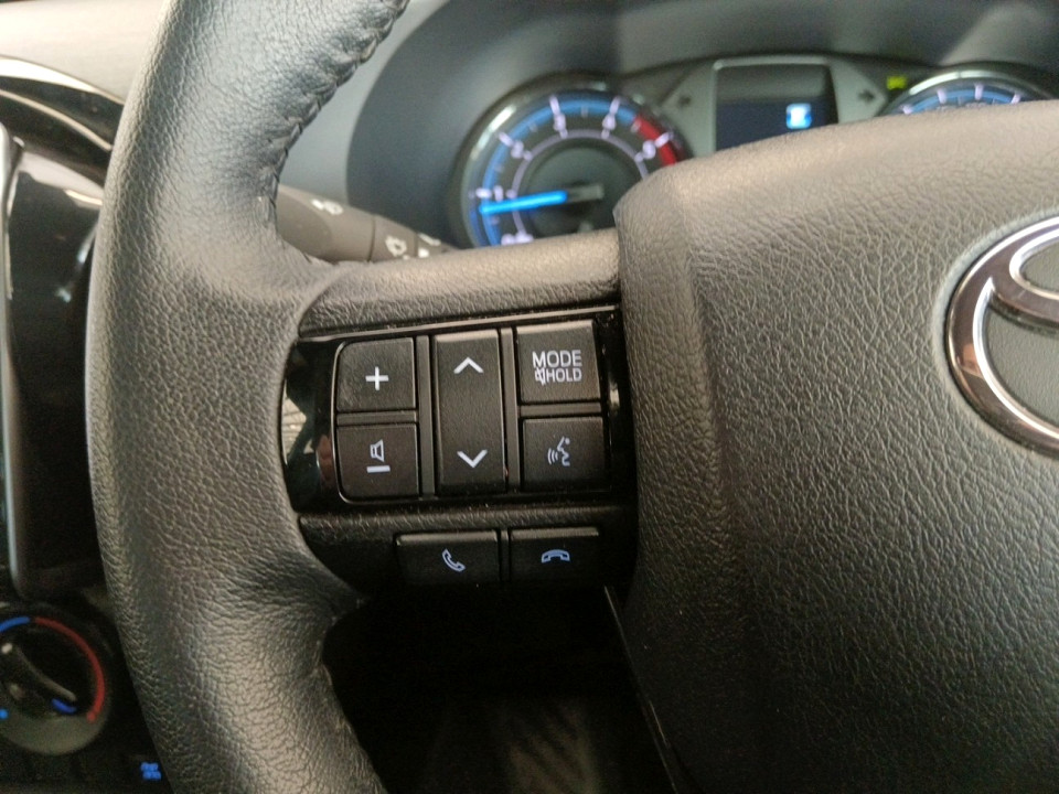 Photo 16 of 25