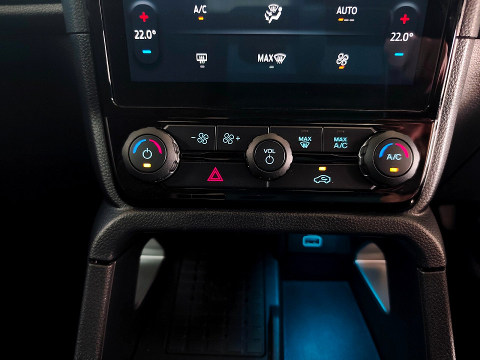 Photo 25 of 30