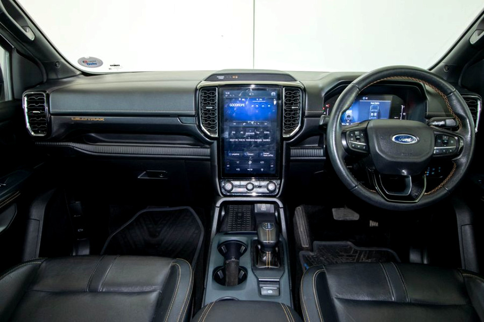 Photo 8 of 20